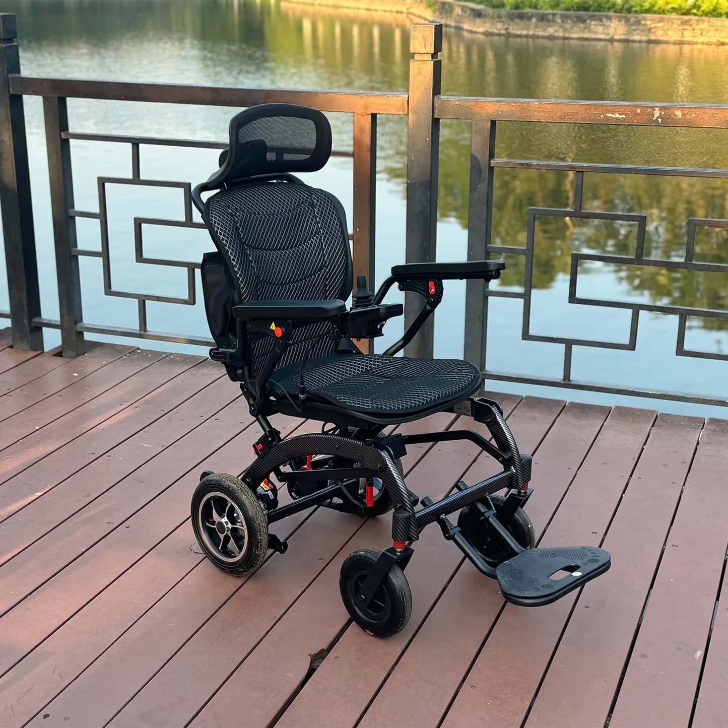 Ergonomic Electric Wheelchair Foldable Lightweight Elderly Scooter Portable Travel Wheelchair Airline Approved